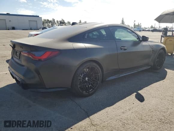 ✅ 2022 BMW M4 Competition xDrive • VIN: WBS43AZ0XNCK13134 • Лот: 81919185. Опубликован ранее на Copart с пробегом 9 588 миль. Бесплатный доступ к архиву аукционных продаж из США и подробный отчёт об истории автомобиля на DreamBid. Изображение 3.