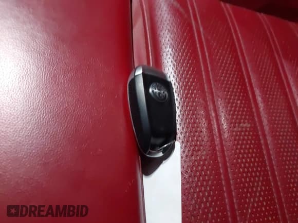 ✅ 2019 Alfa Romeo Giulia Ti Lusso • VIN: ZARFAMBN8K7600868 • Lot: 43840457. Listed on IAAI with 69,372 mi. Free auction sales archive from the USA and detailed vehicle history report at DreamBid. Image 11.