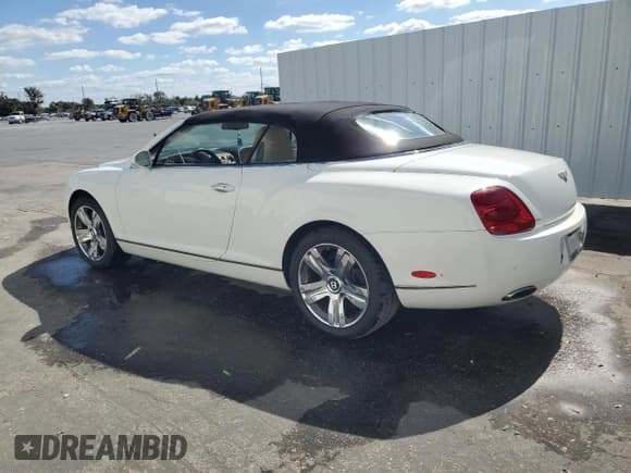 ✅ 2008 Bentley Continental GT • VIN: SCBDR33WX8C057439 • Lot: 91573535. Listed on Copart with 21,126 mi. Free auction sales archive from the USA and detailed vehicle history report at DreamBid. Image 2.