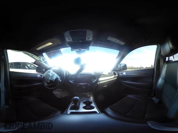 ✅ 2019 Jeep Grand Cherokee Upland • VIN: 1C4RJEAG7KC662544 • Lot: 43557343. Listed on IAAI with 73,316 mi. Free auction sales archive from the USA and detailed vehicle history report at DreamBid. Image 19.