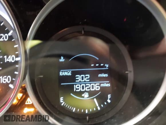 ✅ 2016 Mazda CX-9 Touring • VIN: JM3TCBCY1G0106623 • Lot: 42232012. Wystawiony na IAAI z przebiegiem 190 206 mil. Bezpłatny archiwum sprzedaży aukcyjnych z USA i szczegółowy raport historii pojazdu na DreamBid. Zdjęcie 16.