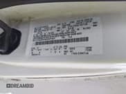 ✅ 2014 Ford Econoline Cargo Commercial • VIN: 1FTNE2EW3EDA31422 • Lot: 43039076. Wystawiony na IAAI z przebiegiem 168 755 mil. Bezpłatny archiwum sprzedaży aukcyjnych z USA i szczegółowy raport historii pojazdu na DreamBid. Zdjęcie 9.