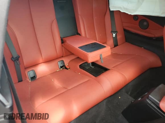 ✅ 2017 BMW 4 Series 430i • VIN: WBA4R7C50HK679661 • Lot: 70027205. Listed on Copart with 101,299 mi. Free auction sales archive from the USA and detailed vehicle history report at DreamBid. Image 10.