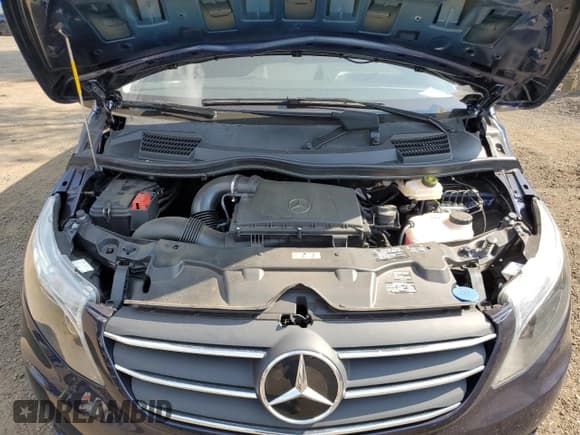 ✅ 2022 Mercedes-Benz Metris Cargo • VIN: W1YV0CEY9N3977533 • Lot: 64814263. Wystawiony na Copart z przebiegiem 7 188 mil. Bezpłatny archiwum sprzedaży aukcyjnych z USA i szczegółowy raport historii pojazdu na DreamBid. Zdjęcie 12.