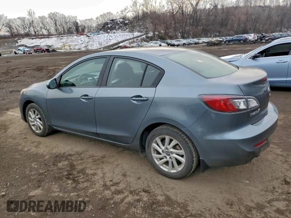 ✅ 2013 Mazda 3 i Touring • VIN: JM1BL1V85D1712959 • Lot: 96344085. Listed on Copart with 135,318 mi. Free auction sales archive from the USA and detailed vehicle history report at DreamBid. Image 2.
