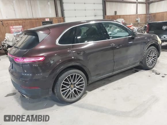 ✅ 2020 Porsche Cayenne • VIN: WP1AA2AYXLDA08247 • Lot: 42055042. Listed on IAAI with 56,657 mi. Free auction sales archive from the USA and detailed vehicle history report at DreamBid. Image 4.