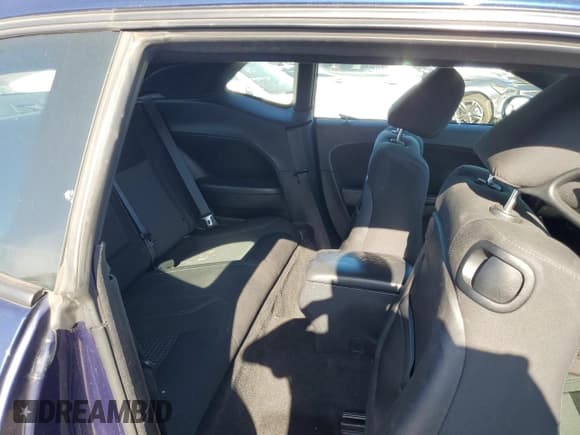 ✅ 2015 Dodge Challenger SXT • VIN: 2C3CDZAG0FH885083 • Lot: 58255714. Wystawiony na Copart z przebiegiem 100 540 mil. Bezpłatny archiwum sprzedaży aukcyjnych z USA i szczegółowy raport historii pojazdu na DreamBid. Zdjęcie 10.