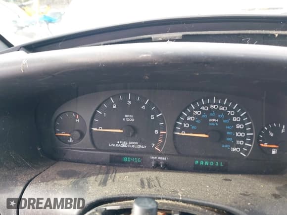 ✅ 2000 Dodge Caravan SE • VIN: 2B4GP44G1YR770005 • Lot: 43819012. Listed on IAAI with 180,456 mi. Free auction sales archive from the USA and detailed vehicle history report at DreamBid. Image 7.