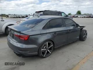 ✅ 2018 Audi RS 3 • VIN: WUABWGFF5J1904842 • Лот: 51986144. Опубликован ранее на Copart с пробегом 48 485 миль. Бесплатный доступ к архиву аукционных продаж из США и подробный отчёт об истории автомобиля на DreamBid. Изображение 3.