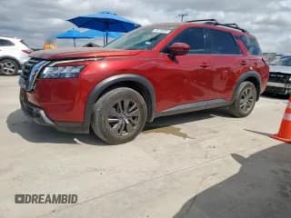 ✅ 2022 Nissan Pathfinder SV • VIN: 5N1DR3BAXNC252421 • Lot: 81744505. Wystawiony na Copart z przebiegiem 101 368 mil. Bezpłatny archiwum sprzedaży aukcyjnych z USA i szczegółowy raport historii pojazdu na DreamBid. Zdjęcie 1.