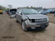 ✅ 2009 Lincoln MKX • VIN: 2LMDU88C39BJ07364 • Lot: 90486885. Listed on Copart with 135,586 mi. Free auction sales archive from the USA and detailed vehicle history report at DreamBid. Image 14.