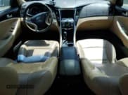 ✅ 2013 Hyundai Sonata SE • VIN: 5NPEC4AC3DH599451 • Lot: 65423334. Listed on Copart with 92,516 mi. Free auction sales archive from the USA and detailed vehicle history report at DreamBid. Image 8.