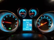 ✅ 2013 Buick Regal Turbo Premium 1 • VIN: 2G4GS5EV2D9227367 • Lot: 90085995. Wystawiony na Copart z przebiegiem 116 844 mil. Bezpłatny archiwum sprzedaży aukcyjnych z USA i szczegółowy raport historii pojazdu na DreamBid. Zdjęcie 9.