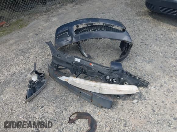 ✅ 2008 Mazda 3 i Touring • VIN: JM1BK12F481877994 • Lot: 42828603. Wystawiony na IAAI z przebiegiem 193 502 mil. Bezpłatny archiwum sprzedaży aukcyjnych z USA i szczegółowy raport historii pojazdu na DreamBid. Zdjęcie 12.