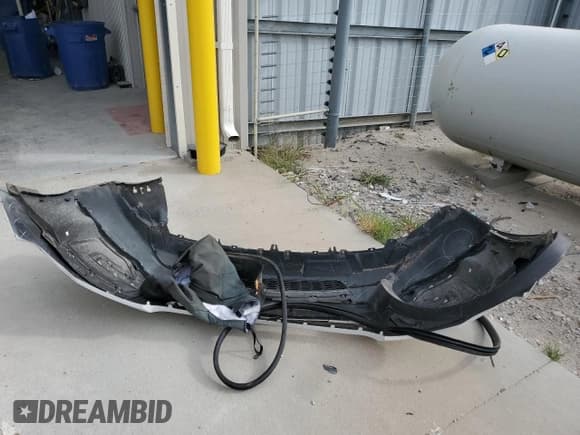 ✅ 2016 Ford Police Interceptor Utility • VIN: 1FM5K8AR6GGB81176 • Lot: 84484985. Listed on Copart with 136,076 mi. Free auction sales archive from the USA and detailed vehicle history report at DreamBid. Image 13.