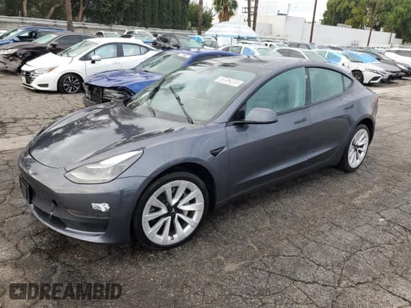 ✅ 2023 Tesla Model 3 • VIN: 5YJ3E1EA5PF450177 • Lot: 93852885. Wystawiony na Copart z przebiegiem Nie podano. Bezpłatny archiwum sprzedaży aukcyjnych z USA i szczegółowy raport historii pojazdu na DreamBid. Zdjęcie 1.