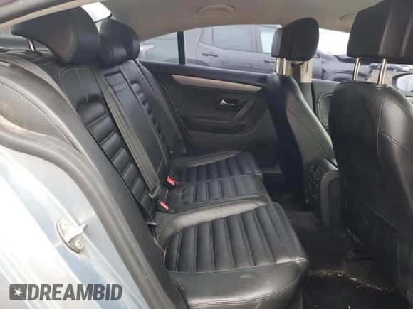 ✅ 2013 Volkswagen CC R-Line • VIN: WVWBN7AN6DE505739 • Лот: 91998015. Опубликован ранее на Copart с пробегом 161 292 миль. Бесплатный доступ к архиву аукционных продаж из США и подробный отчёт об истории автомобиля на DreamBid. Изображение 10.