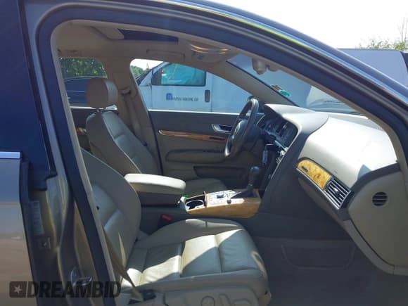 ✅ 2006 Audi A6 • VIN: WAUKH94F06N125190 • Lot: 42548441. Wystawiony na IAAI z przebiegiem 150 033 mil. Bezpłatny archiwum sprzedaży aukcyjnych z USA i szczegółowy raport historii pojazdu na DreamBid. Zdjęcie 5.