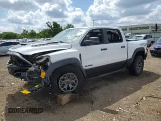 2024 Ram 1500 TRX z VIN 1C6SRFU99RN184257, wystawiony jako Copart lot #62779955 z przebiegiem 11 452 mil mil oraz Szkoda całkowita • Salvage title. Historia ofert i sprzedaży dostępna na DreamBid. Obrazek 1.