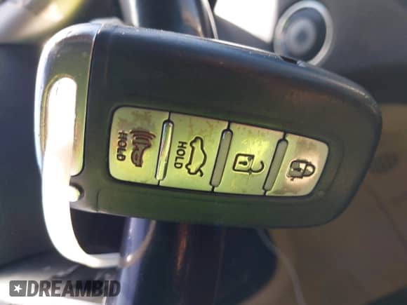 ✅ 2012 Hyundai Azera • VIN: KMHFG4JG7CA152408 • Lot: 41968451. Wystawiony na IAAI z przebiegiem 146 089 mil mil. Skorzystaj z bezpłatnego archiwum sprzedaży aukcyjnych z USA i zobacz szczegółowy raport historii pojazdu na DreamBid. Zdjęcie 11.