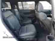 2025 Hyundai Santa Fe Calligraphy с VIN 5NMP54G10SH035422, выставлен на аукционе Copart как лот 44254455 с пробегом 537 миль миль и Списание • Salvage title. История ставок и продаж доступна на DreamBid. Изображение 11.