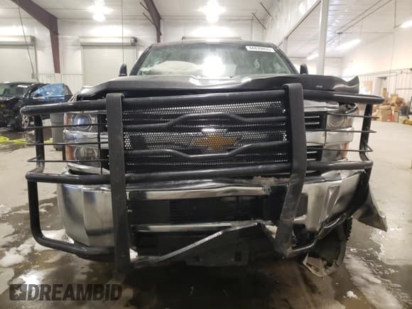 ✅ 2016 Chevrolet Silverado 2500HD Work Truck • VIN: 1GC1CUE83GF178221 • Lot: 44439855. Wystawiony na Copart z przebiegiem 123 279 mil. Bezpłatny archiwum sprzedaży aukcyjnych z USA i szczegółowy raport historii pojazdu na DreamBid. Zdjęcie 5.