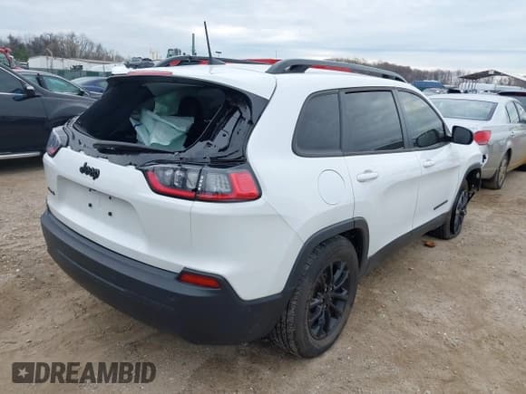 ✅ 2023 Jeep Cherokee Altitude Lux • VIN: 1C4PJMMB9PD101541 • Лот: 41904235. Опубликован ранее на IAAI с пробегом 16 690 миль. Бесплатный доступ к архиву аукционных продаж из США и подробный отчёт об истории автомобиля на DreamBid. Изображение 4.