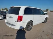 ✅ 2017 Dodge Grand Caravan SXT • VIN: 2C4RDGCG2HR842661 • Lot: 42919078. Wystawiony na IAAI z przebiegiem 129 564 mil. Bezpłatny archiwum sprzedaży aukcyjnych z USA i szczegółowy raport historii pojazdu na DreamBid. Zdjęcie 4.