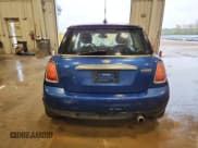 ✅ 2009 MINI Hardtop • VIN: WMWMF33539TU73103 • Лот: 86116825. Опубликован ранее на Copart с пробегом 170 452 миль. Бесплатный доступ к архиву аукционных продаж из США и подробный отчёт об истории автомобиля на DreamBid. Изображение 6.