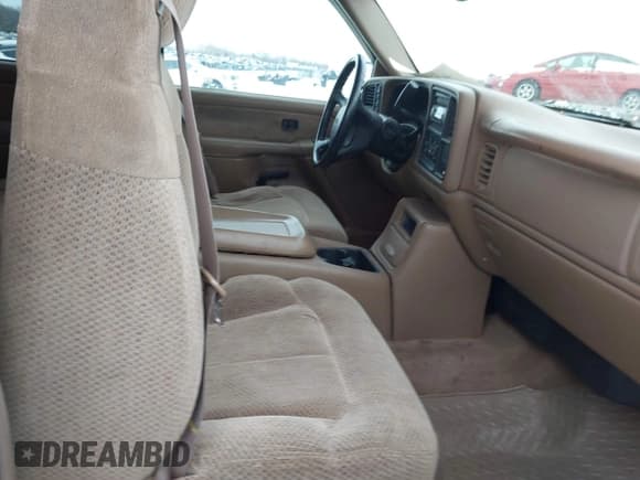✅ 1999 Chevrolet Silverado 1500 LS • VIN: 2GCEK19T4X1100216 • Lot: 43835309. Listed on IAAI with 229,230 mi. Free auction sales archive from the USA and detailed vehicle history report at DreamBid. Image 5.