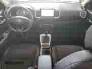 2023 Hyundai Venue Limited z VIN KMHRC8A39PU223724, wystawiony jako Copart lot #68868165 z przebiegiem 22 772 mil mil oraz Szkoda całkowita • Salvage title. Historia ofert i sprzedaży dostępna na DreamBid. Obrazek 8.