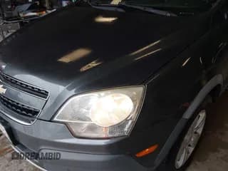 ✅ 2013 Chevrolet Captiva Sport LS • VIN: 3GNAL2EK0DS595357 • Lot: 42310866. Wystawiony na IAAI z przebiegiem 160 431 mil. Bezpłatny archiwum sprzedaży aukcyjnych z USA i szczegółowy raport historii pojazdu na DreamBid. Zdjęcie 6.