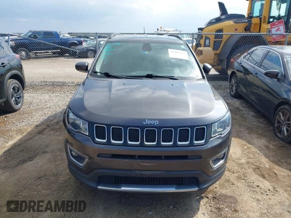 ✅ 2020 Jeep Compass Limited • VIN: 3C4NJCCBXLT126195 • Lot: 43565257. Listed on IAAI with 50,685 mi. Free auction sales archive from the USA and detailed vehicle history report at DreamBid. Image 13.
