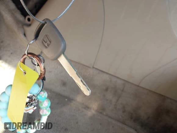 ✅ 2005 Honda Accord LX • VIN: 1HGCM56445A024040 • Лот: 43194465. Опубликован ранее на IAAI с пробегом 255 556 миль. Бесплатный доступ к архиву аукционных продаж из США и подробный отчёт об истории автомобиля на DreamBid. Изображение 11.