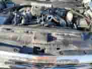 2015 Chevrolet Silverado 3500HD LTZ z VIN 1GC4K0C88FF515007, wystawiony jako Copart lot #77905274 z przebiegiem 290 894 mil mil oraz Szkoda całkowita • Salvage title. Historia ofert i sprzedaży dostępna na DreamBid. Obrazek 11.