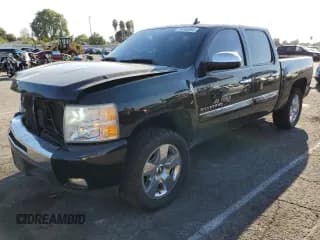 ✅ 2010 Chevrolet Silverado 1500 LT • VIN: 3GCRCSE08AG293761 • Lot: 74246554. Listed on Copart with 208,839 mi. Free auction sales archive from the USA and detailed vehicle history report at DreamBid. Image 1.