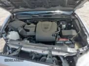 ✅ 2019 Toyota Tacoma SR5 • VIN: 5TFAZ5CN1KX080076 • Лот: 64647805. Опубликован ранее на Copart с пробегом 63 387 миль. Бесплатный доступ к архиву аукционных продаж из США и подробный отчёт об истории автомобиля на DreamBid. Изображение 11.