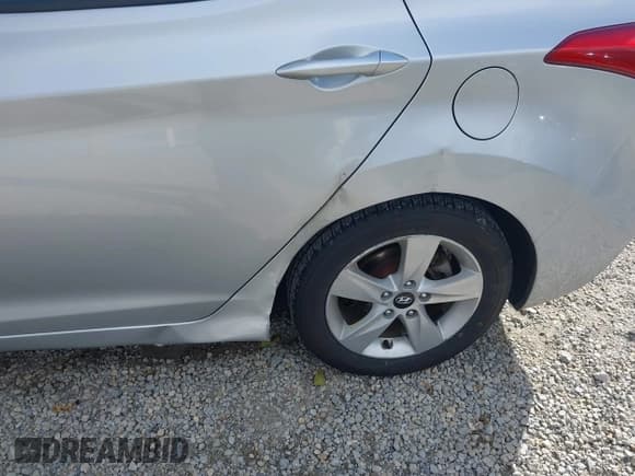 ✅ 2013 Hyundai Elantra GLS • VIN: 5NPDH4AE2DH347303 • Lot: 43526609. Listed on IAAI with 188,778 mi. Free auction sales archive from the USA and detailed vehicle history report at DreamBid. Image 14.