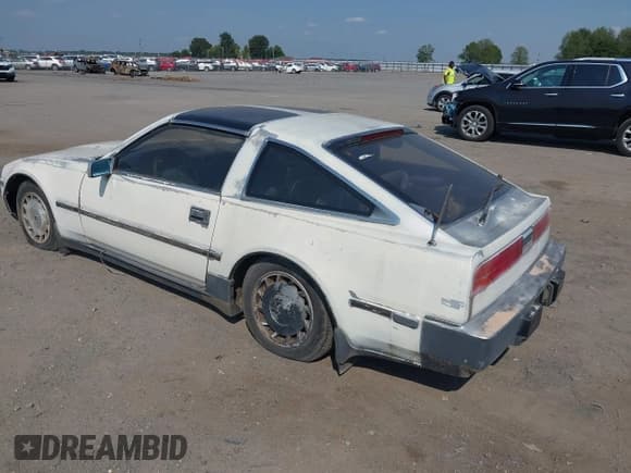 ✅ 1987 Nissan 300ZX GS • VIN: JN1HZ16S1HX120631 • Lot: 43181525. Listed on IAAI with 118,097 mi. Free auction sales archive from the USA and detailed vehicle history report at DreamBid. Image 3.