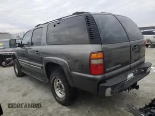 ✅ 2001 Chevrolet Suburban LT • VIN: 3GNGK26U31G141020 • Лот: 86370664. Опубликован ранее на Copart с пробегом 186 896 миль. Бесплатный доступ к архиву аукционных продаж из США и подробный отчёт об истории автомобиля на DreamBid. Изображение 2.