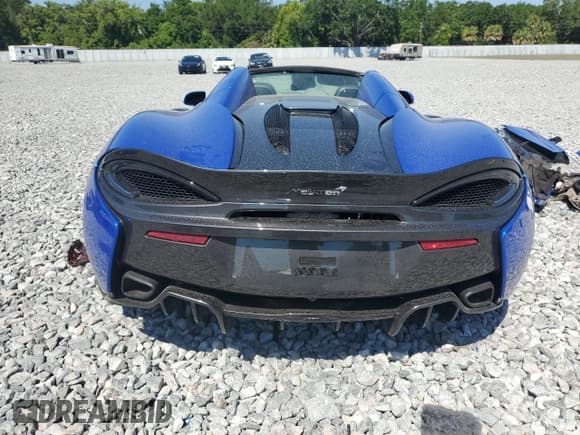 ✅ 2019 McLaren 570S • VIN: SBM13FAA0KW006233 • Lot: 52689555. Wystawiony na Copart z przebiegiem Nie podano. Bezpłatny archiwum sprzedaży aukcyjnych z USA i szczegółowy raport historii pojazdu na DreamBid. Zdjęcie 6.