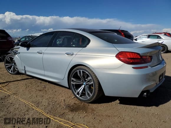 ✅ 2015 BMW M6 • VIN: WBS6C9C52FD467475 • Lot: 87111775. Listed on Copart with 85,121 mi. Free auction sales archive from the USA and detailed vehicle history report at DreamBid. Image 2.