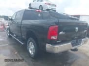 ✅ 2013 Ram 2500 SLT • VIN: 3C6UR5ML8DG524725 • Lot: 42918122. Wystawiony na IAAI z przebiegiem 327 718 mil. Bezpłatny archiwum sprzedaży aukcyjnych z USA i szczegółowy raport historii pojazdu na DreamBid. Zdjęcie 3.
