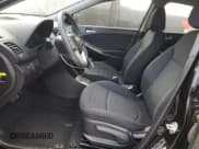 ✅ 2015 Hyundai Accent GS • VIN: KMHCT5AE8FU229504 • Лот: 79035544. Опубликован ранее на Copart с пробегом 121 984 миль. Бесплатный доступ к архиву аукционных продаж из США и подробный отчёт об истории автомобиля на DreamBid. Изображение 7.