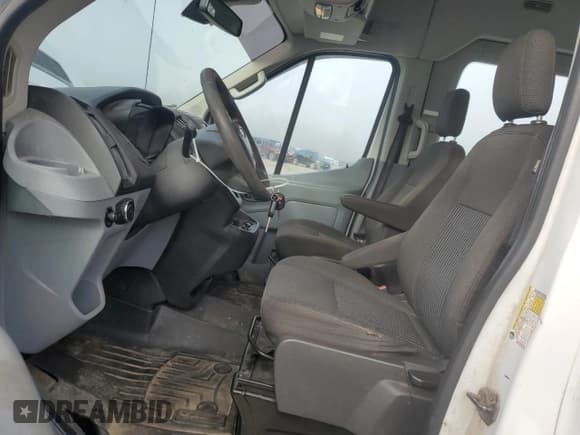 ✅ 2017 Ford Transit XL • VIN: 1FBAX2CM5HKA93788 • Лот: 84574935. Опубликован ранее на Copart с пробегом 231 769 миль. Бесплатный доступ к архиву аукционных продаж из США и подробный отчёт об истории автомобиля на DreamBid. Изображение 7.