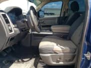 ✅ 2010 Dodge 1500 SLT • VIN: 1D7RB1CT8AS237862 • Lot: 56537585. Wystawiony na Copart z przebiegiem 217 999 mil. Bezpłatny archiwum sprzedaży aukcyjnych z USA i szczegółowy raport historii pojazdu na DreamBid. Zdjęcie 7.