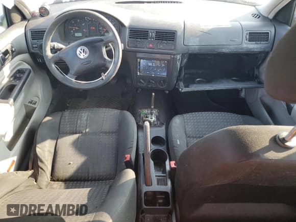 ✅ 2003 Volkswagen Jetta GL • VIN: 3VWRP69M33M042009 • Лот: 68901175. Опубликован ранее на Copart с пробегом 235 833 миль. Бесплатный доступ к архиву аукционных продаж из США и подробный отчёт об истории автомобиля на DreamBid. Изображение 8.