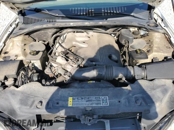 ✅ 2000 Lincoln LS • VIN: 1LNHM86S6YY786653 • Lot: 66848725. Wystawiony na Copart z przebiegiem 215 943 mil. Bezpłatny archiwum sprzedaży aukcyjnych z USA i szczegółowy raport historii pojazdu na DreamBid. Zdjęcie 11.