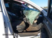 ✅ 2022 Kia K5 GT-Line • VIN: 5XXG64J25NG144542 • Lot: 43499848. Wystawiony na IAAI z przebiegiem 81 367 mil. Bezpłatny archiwum sprzedaży aukcyjnych z USA i szczegółowy raport historii pojazdu na DreamBid. Zdjęcie 5.