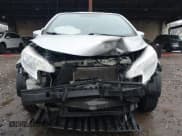 ✅ 2015 Nissan Note SR • VIN: 3N1CE2CP2FL427424 • Lot: 43814128. Wystawiony na IAAI z przebiegiem 134 041 mil. Bezpłatny archiwum sprzedaży aukcyjnych z USA i szczegółowy raport historii pojazdu na DreamBid. Zdjęcie 13.